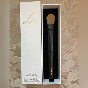 Lisa Eldridge No. 1 Seamless Blend Foundation Brush